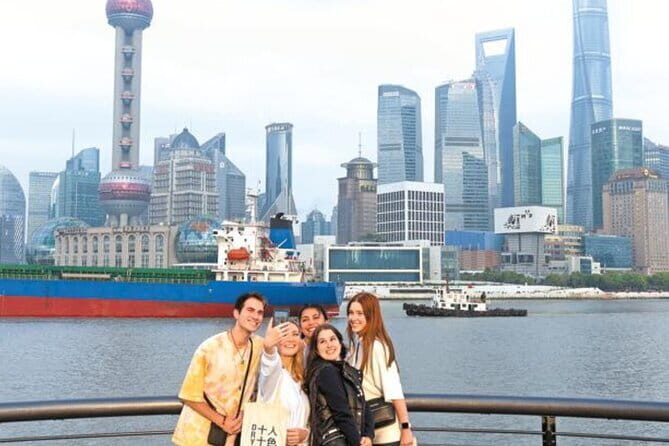 Zhujiajiao & Shanghai: Private Day Tour Water Town to Skyline - A smart way to do Zhujiajiao and Shanghai in one day